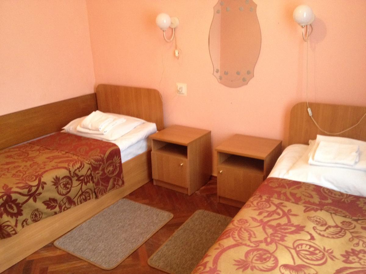 Kolos Hotel Obolon キエフ エクステリア 写真