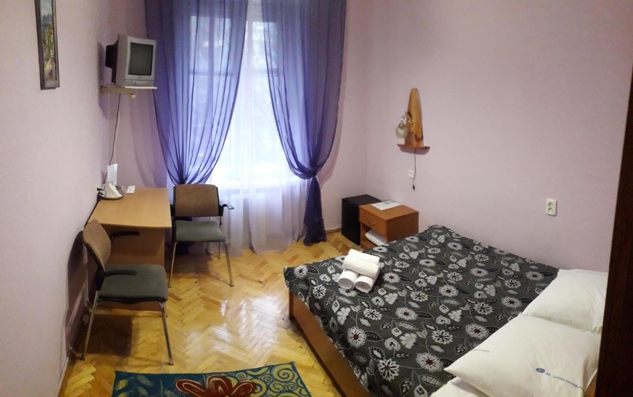 Kolos Hotel Obolon キエフ エクステリア 写真