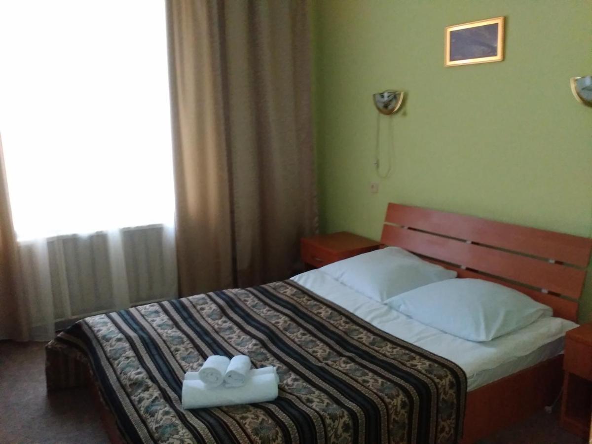 Kolos Hotel Obolon キエフ エクステリア 写真